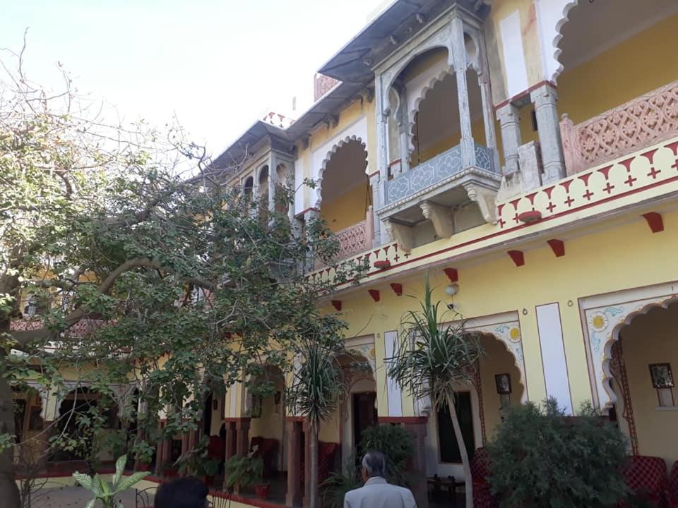 Bassi Fort Palace Chittorgarh Exterior foto